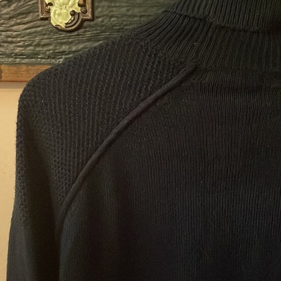 2/$12 Joe Fresh Navy Blue Knit Turtleneck Sweater Size Small - Picture 11 of 14